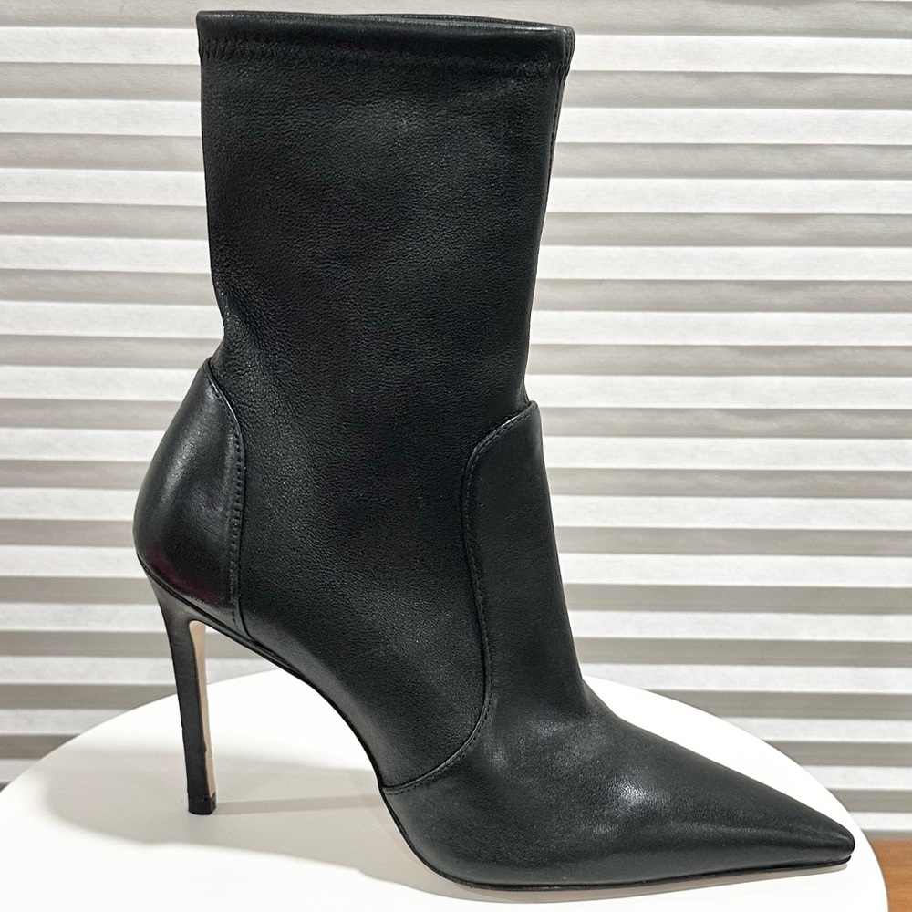 🌹STUART WEITZMAN 🌹 Stretch Black Leather Power Bootie Size: 5.5 - Picture 5 of 16